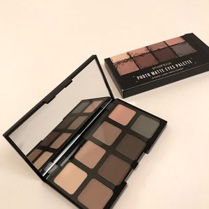 Smashbox eyeshadow